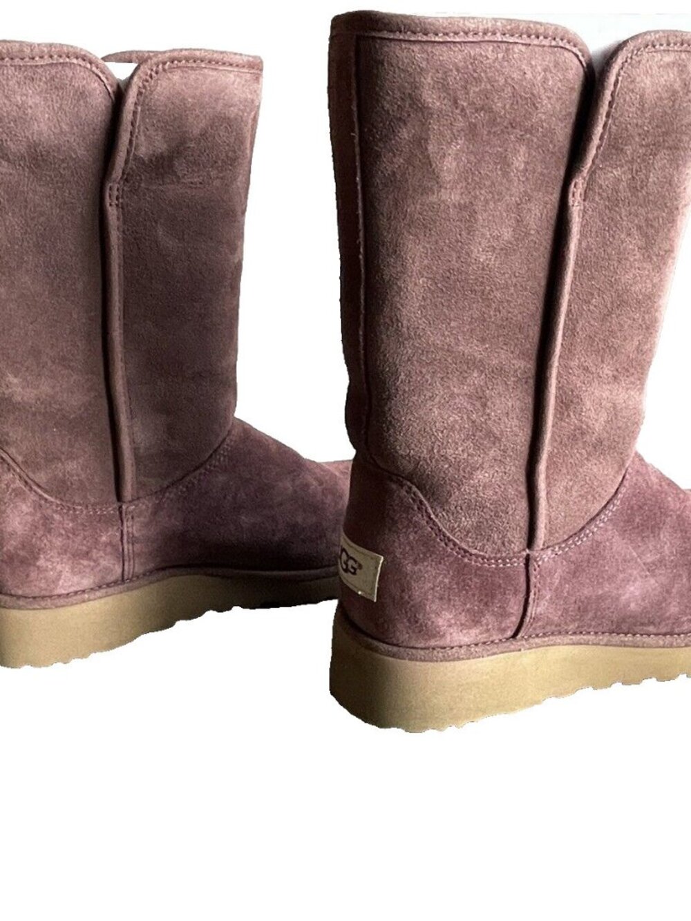 UGG Amie Classic Slim